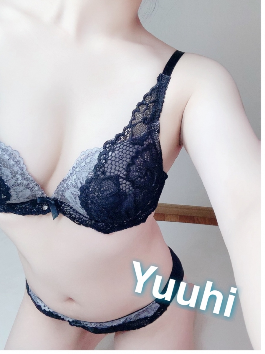 Yt摜